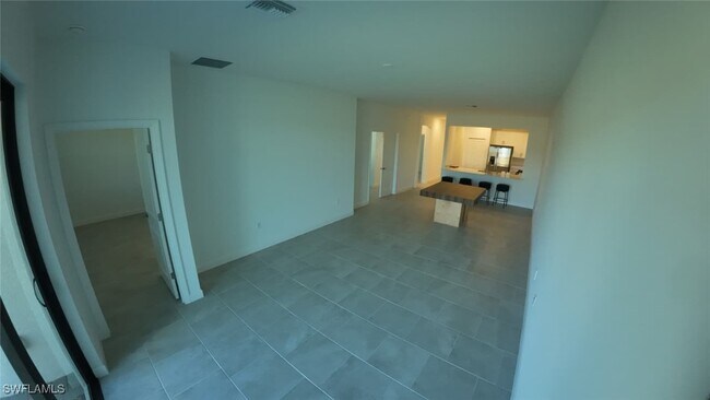 Building Photo - 19552 Hinkley Dr