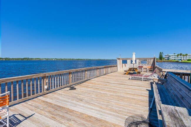 Building Photo - Riverfront 1-Bedroom Condo with Intracoastal Views – Daytona Beach, FL
