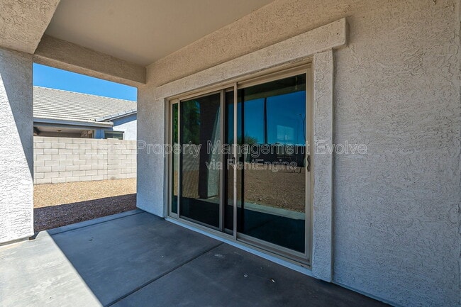 Building Photo - 3032 N 310th Ln