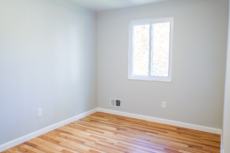 Building Photo - 526 Magazine St