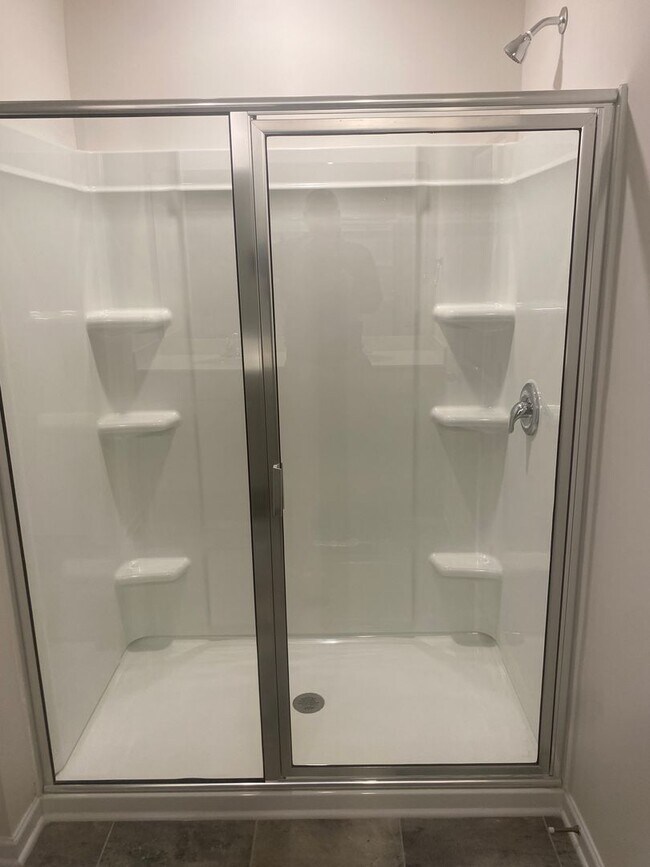 Building Photo - Be the First to Live in This Stunning Brand New Home!