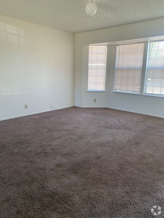 Building Photo - Available soon in Hanford!