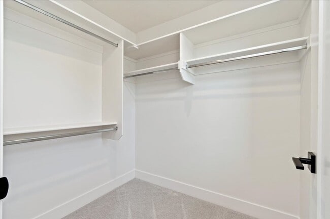 Building Photo - BRAND NEW 3 bed 3.5 bath townhouse