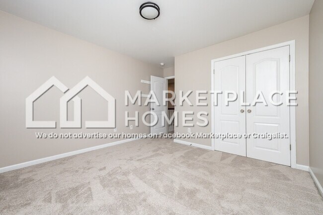 Building Photo - 102 Berwick Ct