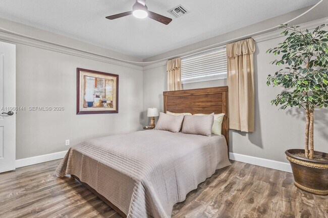 Building Photo - 2488 Eagle Run Dr