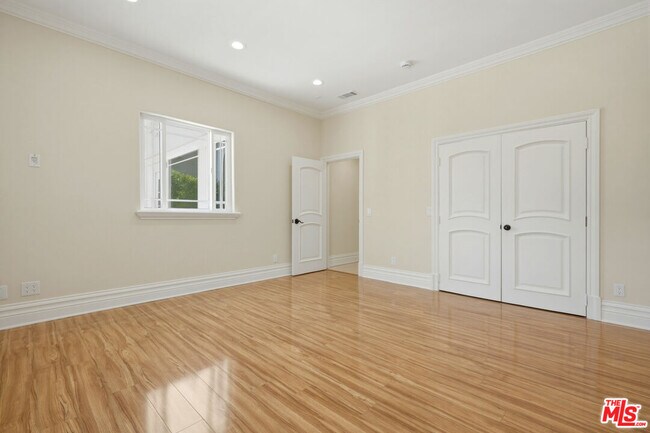 Building Photo - 1510 Cardiff Ave