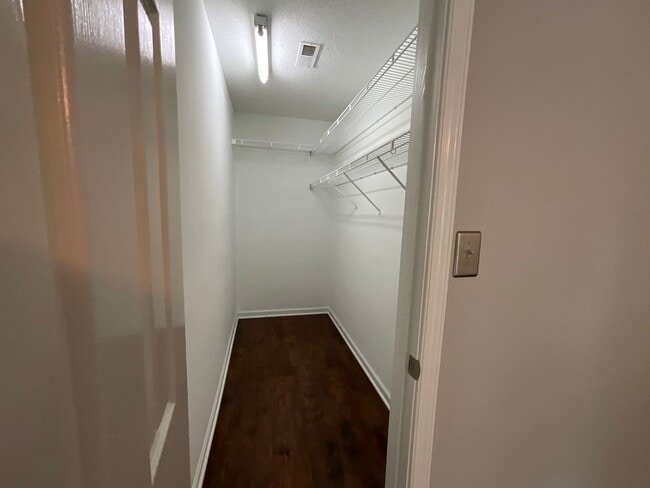 Building Photo - Poplar Grove! Northwest Schools - Updated ...