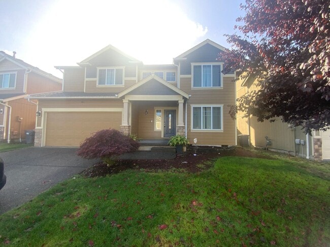 Primary Photo - Beautiful Spanaway Home! Apply Today