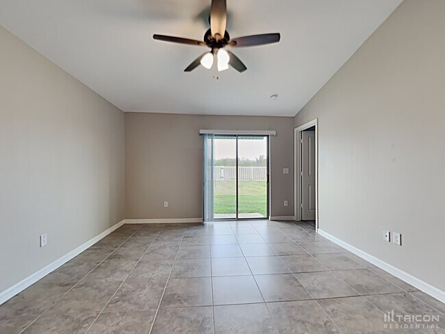 Building Photo - 5151 White Chicory Dr