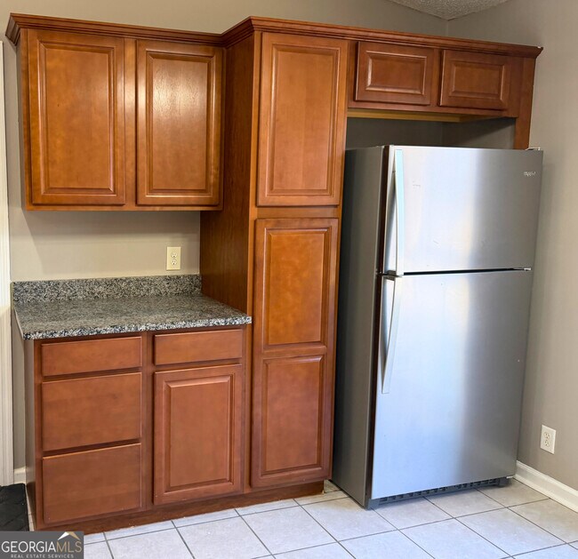 Building Photo - 1200 Sussex Pl