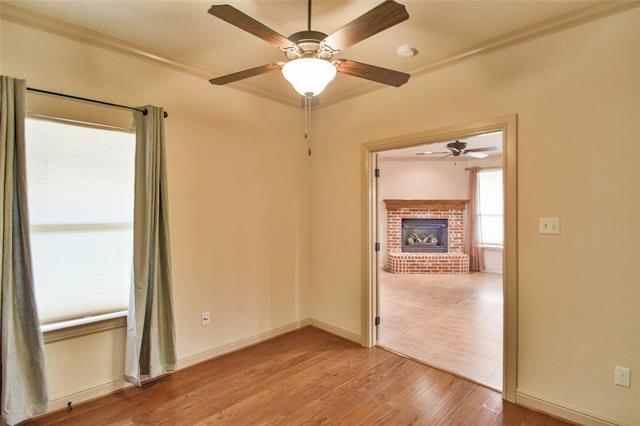 Building Photo - 202 Captains Ct