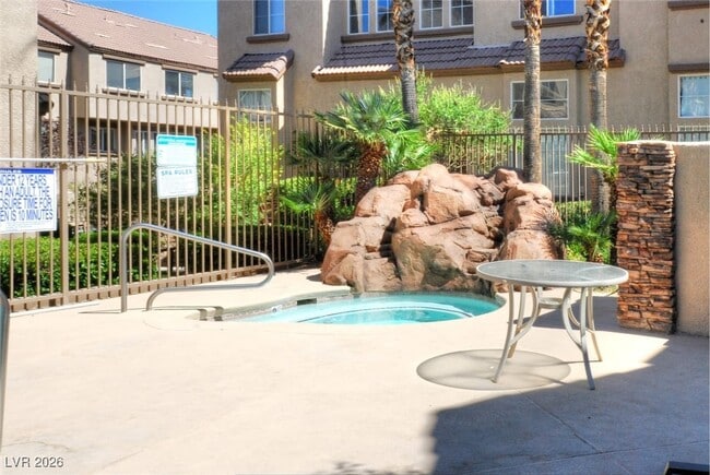 Building Photo - 8405 Tiger Woods Ave