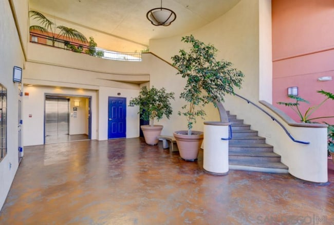 Building Photo - ***OPEN HOUSE  06/01/26 @ 2 PM*** MARINA DISTRICT HIDDEN GEM!!! STEPS FROM GASLAMP QUARTER, 2 /2,...