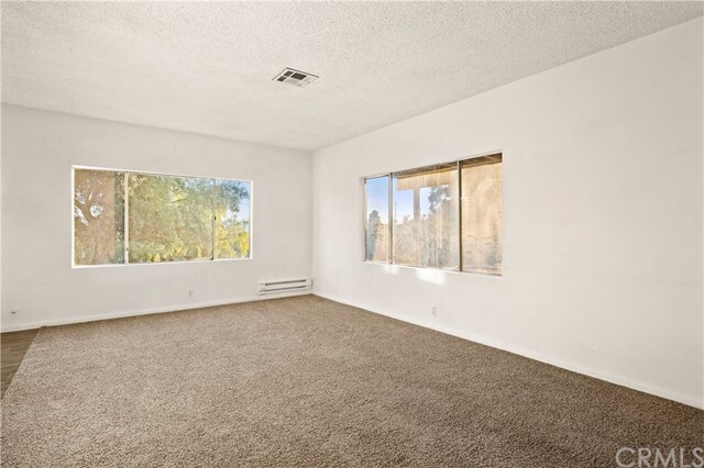 Building Photo - 44568 Oak Glen Rd