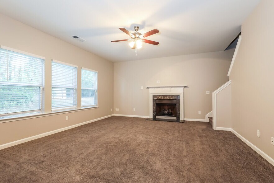 Building Photo - 3584 Elk Horn Trail