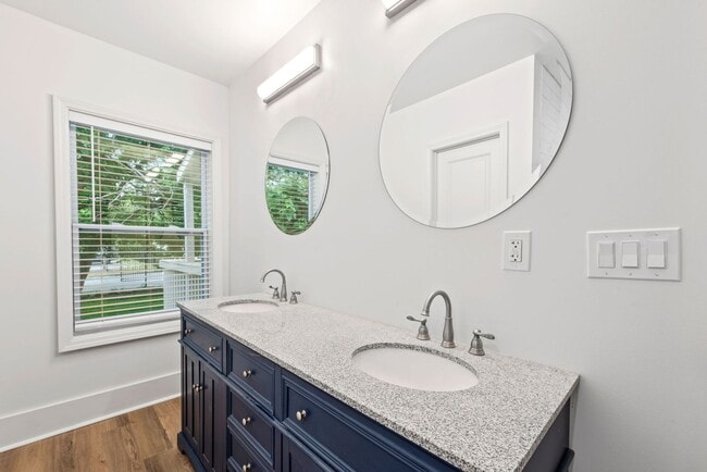 Building Photo - Location, Location - Duplex Unit A - 636 Francis PL NW/ 2 bedroom, 2 bath - off street parking $1...