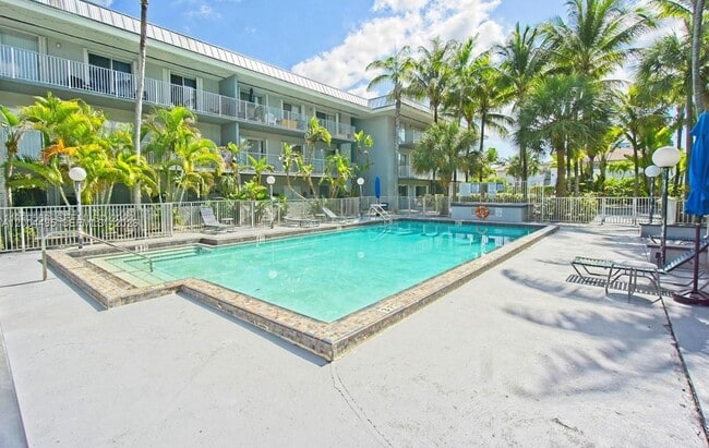 Building Photo - 7401 SW 82nd St