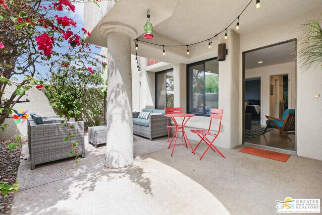 Building Photo - 353 N Hermosa Dr