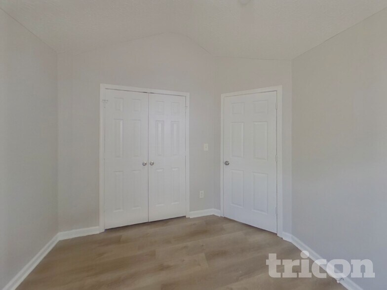 Building Photo - 5813 Wellborn Creek Dr