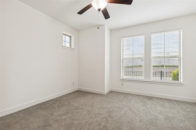 Building Photo - 750 High Garden Pl