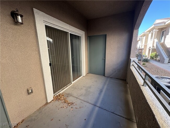 Building Photo - 9330 W Maule Ave