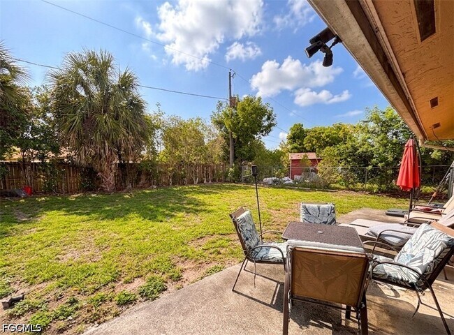 Building Photo - 1977 46th St SW