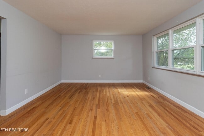 Building Photo - 2344 Alice Bell Rd