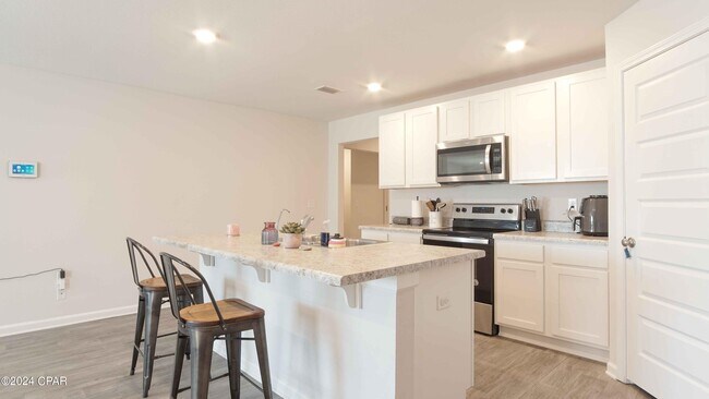 Building Photo - 4028 Brighton Blvd.