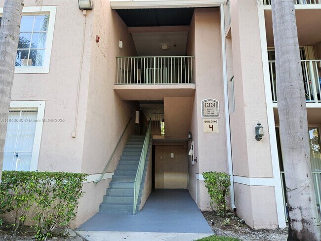 Building Photo - 12124 St.Andrews Pl