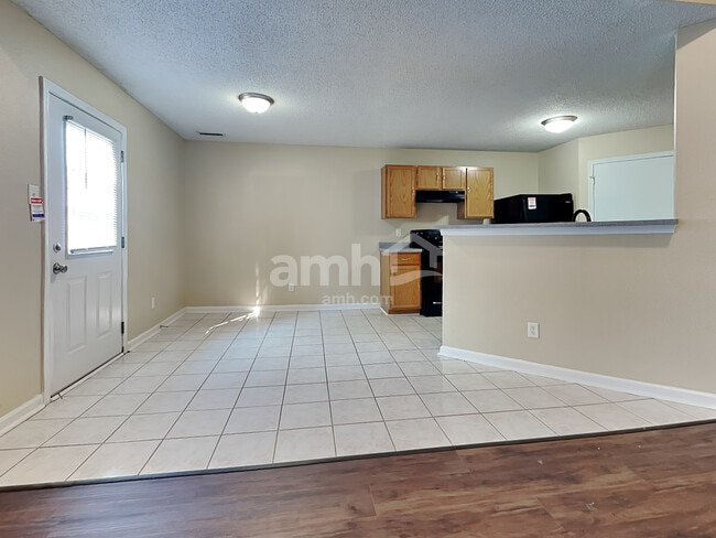 Building Photo - 5965 Porchester Pl