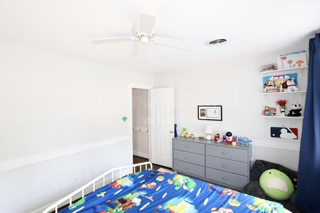 Building Photo - 10502 Crowncrest Ct