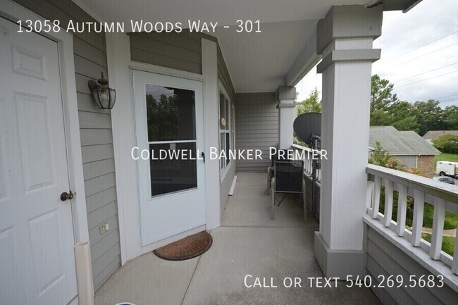 Building Photo - 13058 Autumn Woods Way