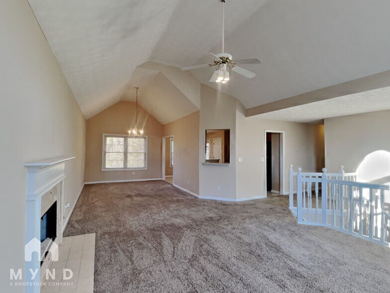 Building Photo - 123 Eagle Glen Dr