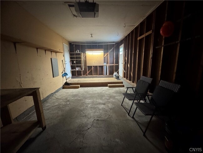 Building Photo - 7878 Sagamore Dr N