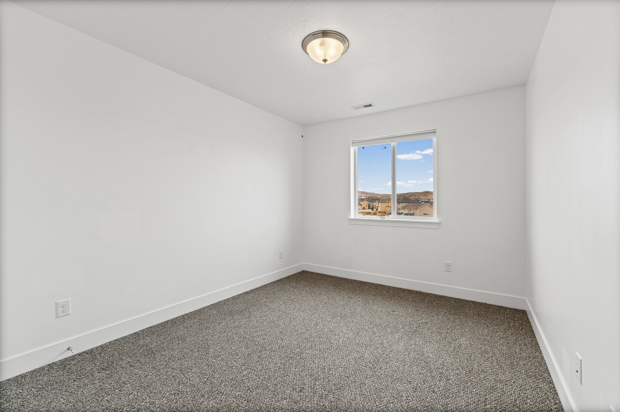 Bedroom 3 - 4877 E Silver Ridge Rd