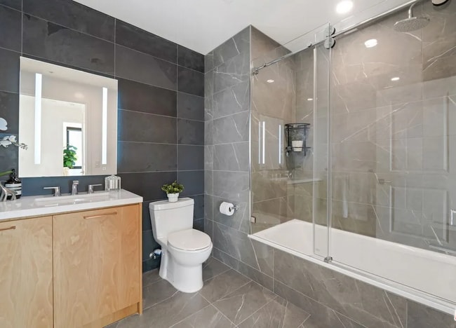 Building Photo - 88 Wareham St