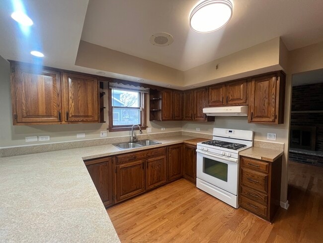 Building Photo - 1300 Wolff Ave