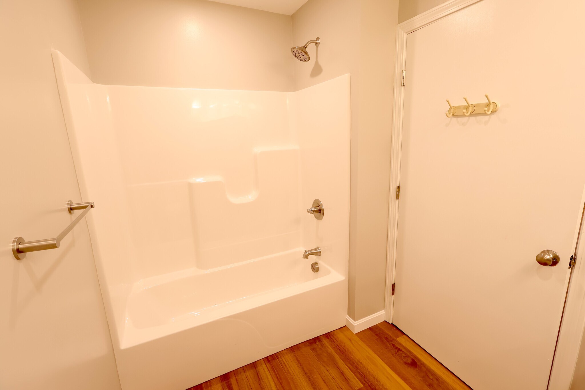 Building Photo - 6 Bennett Rd