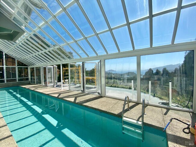 Building Photo - 67 Via Los Altos