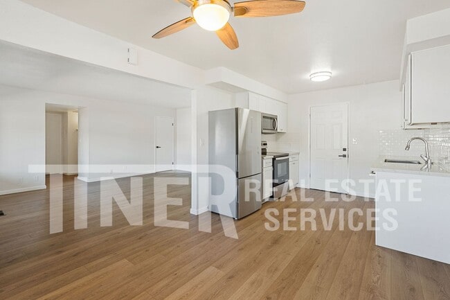 Building Photo - 1302 Silver Oak Wy