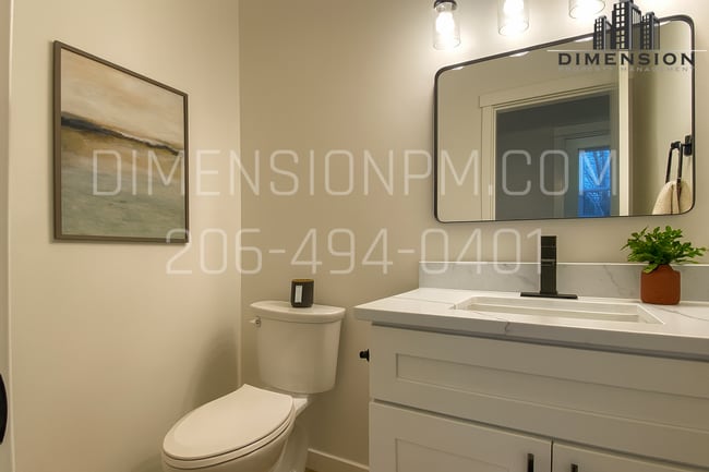 Building Photo - 5811 27th St NE