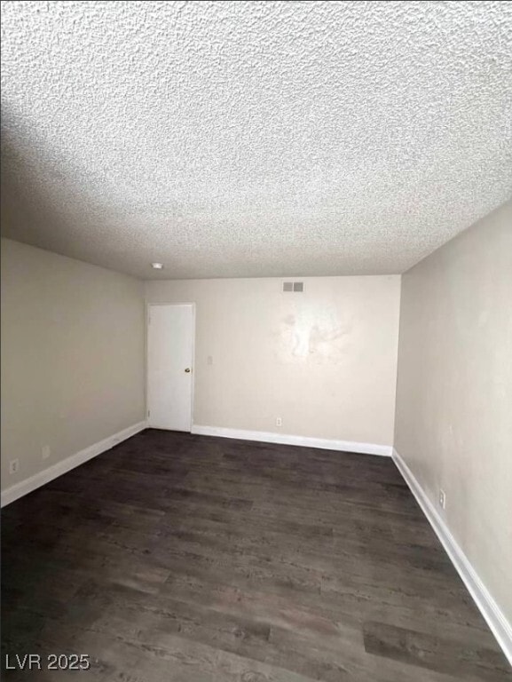 Building Photo - 4941 Newport Cove Dr