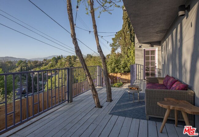Building Photo - 1125 Oban Dr
