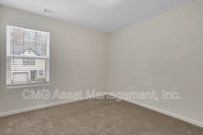 Building Photo - 6417 Mountain Home Way