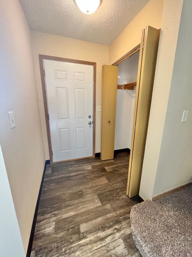 Interior Photo - Northwestern Apartments