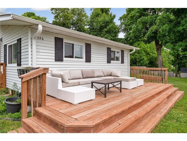 Building Photo - 4556 Island View Dr