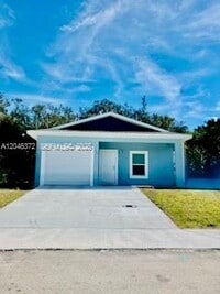 Building Photo - 1428 Las Villas Blvd