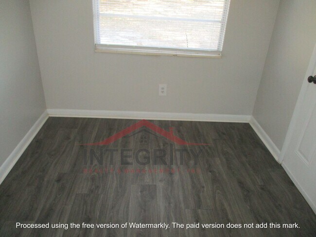 Building Photo - 3 Bed/ 2 Bath in Orange Park, FL
