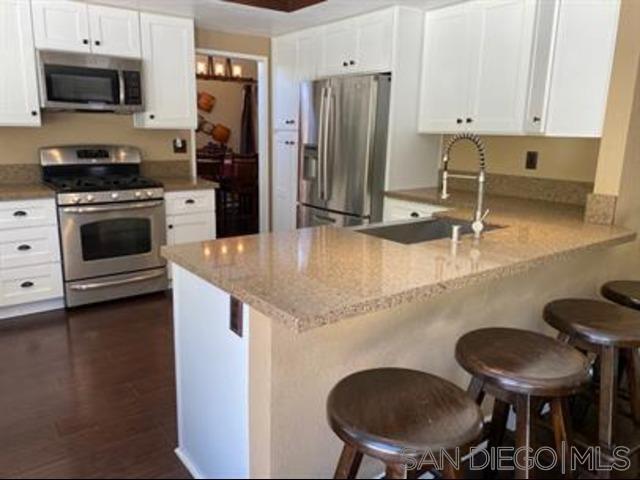 Building Photo - 1754 Hapton Ct