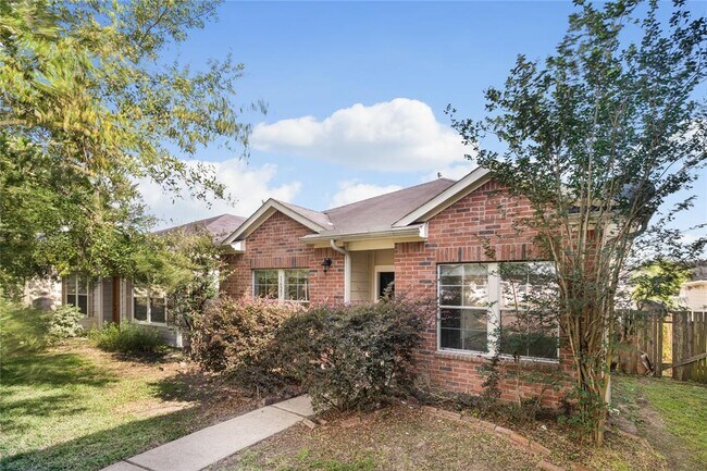 Building Photo - 1623 Royal Chase Dr